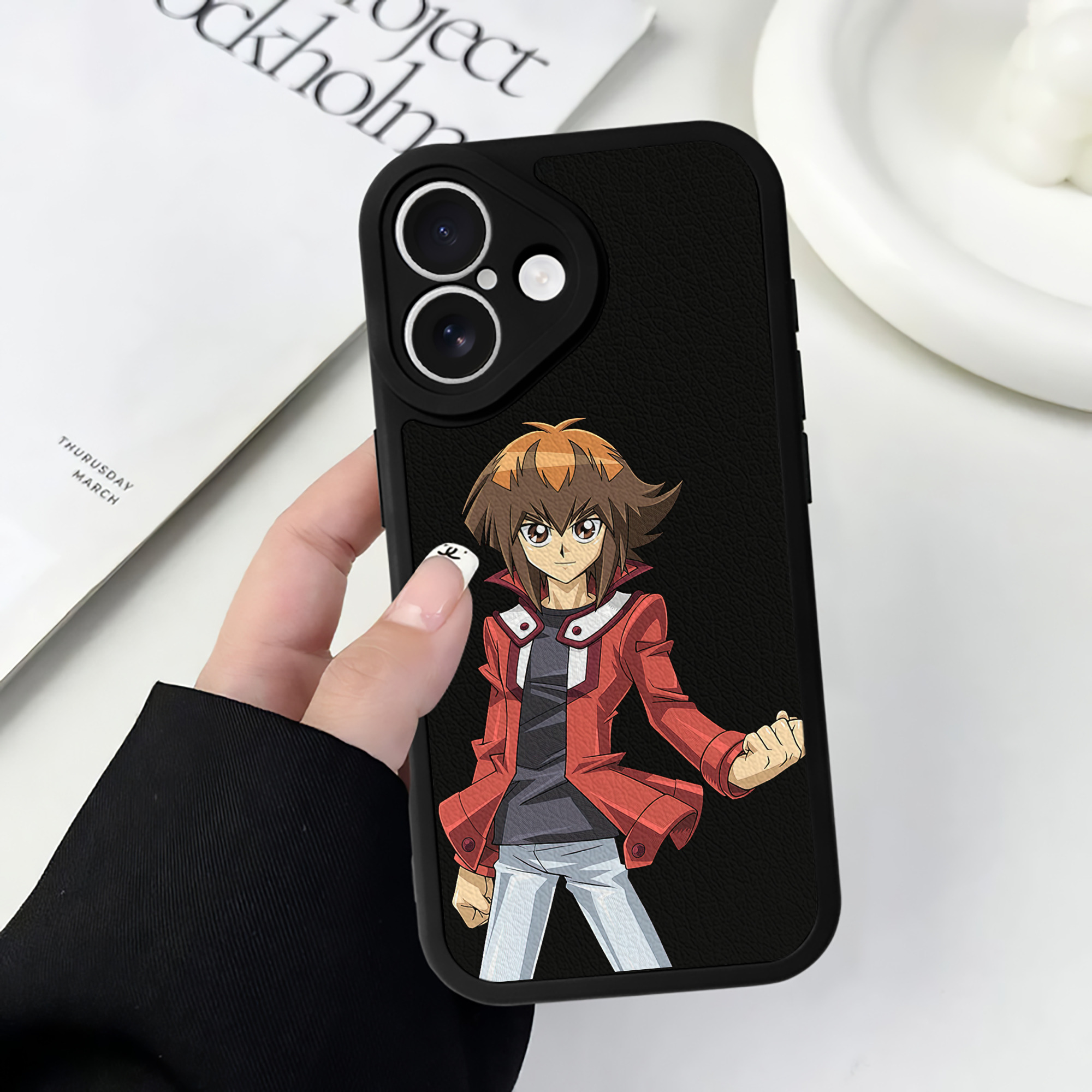 遊☆戯☆王 Yu-Gi-Oh! 【iPhone 16シリーズ対応】シリコンスマホケース（レザー調） 材質：シリコン